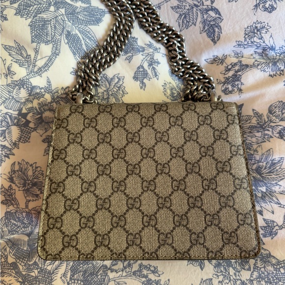 Gucci Dionysus Shoulder Bag - Picture 8 of 12
